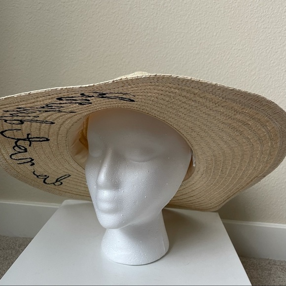 Accessories - Sun Hat
